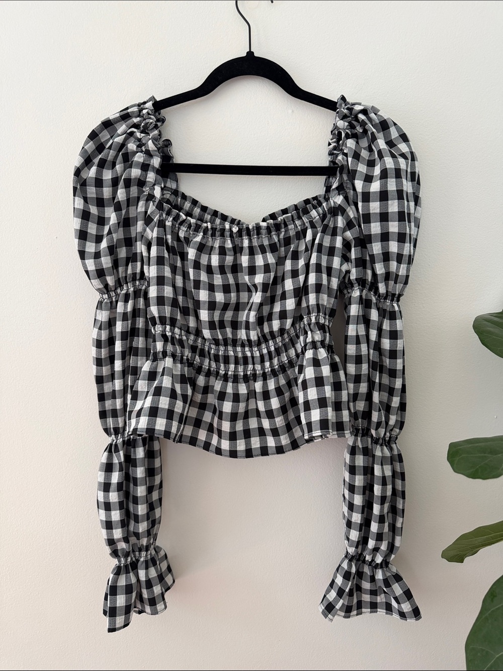 Gingham Puff Sleeve Top